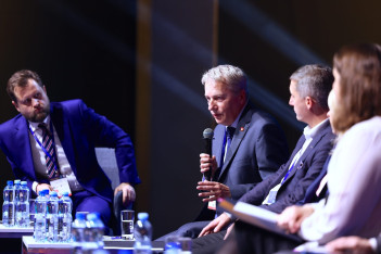  Panel „Przyszłość transformacji energetycznej". fot. Andrzej Grygiel / UMWS 