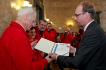  Przewodnicy otrzymali dyplomy z podziękowaniami za społeczną pracę na rzecz promocji regionu. 