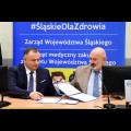  Podpisanie umowy w sprawie przekazania środków dla ŚCCS. fot. Patryk Pyrlik / UMWS 