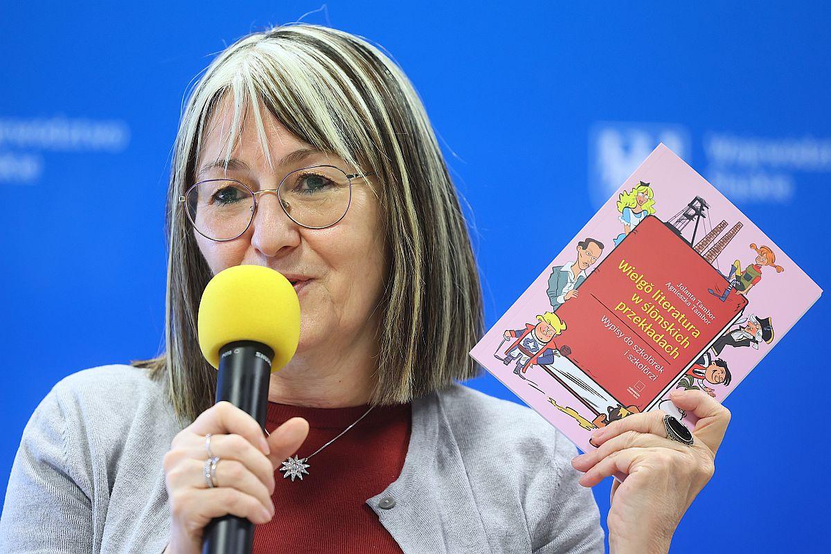  Konferencja prasowa poświęcona publikacjom Wydawnictwa Biblioteki Śląskiej. fot. Andrzej Grygiel / UMWŚ 