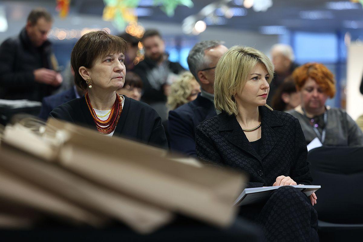  Konferencja prasowa poświęcona publikacjom Wydawnictwa Biblioteki Śląskiej. fot. Andrzej Grygiel / UMWŚ 